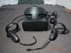 Oculus Rift S PC VR Virtual Reality Gaming System ~Nice!~