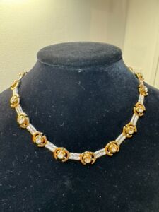 Incredibly Classy Two-tone Necklace
