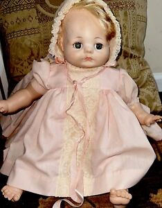 Vtg 1973 MADAME ALEXANDER Doll “Baby Precious” Tagged Outfit Cries Ma 20”