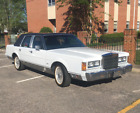 1989 Lincoln Town Car SIGNATURE SERIES SPECIAL EDITION