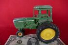 vintage John Deere toy diecast metal tractor 1/32