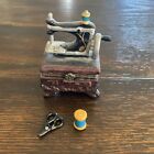 Vintage hinged, sewing machine, trinket box with scissors and spool