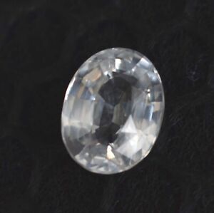 Natural white Sapphire 7.50 Ct Oval in shape Certified Loose Gemstone.