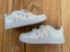 Adidas Toddler Girls White Court 'Iridescent' Sneakers Shoes FW83SK4  Sz 8K EUC
