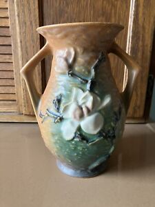 Vintage Roseville Pottery Magnolia Vase With Two Handles 90-7