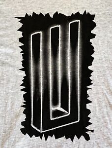Paramore T Shirt Indie T Shirt Rock T Shirt Mens Medium Concert T Shirt