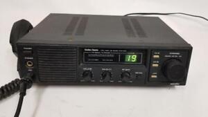 New ListingRadio Shack TRC-492 Navaho CB 40 Channel Base Station Radio
