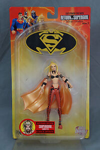 DC Direct - SUPERMAN/BATMAN - Return of SUPERGIRL - Supergirl Corrupted Figure