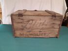 Vintage Blatz Beer Wooden Crate Box Hinged Lid Latch Milwaukee