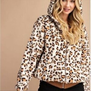 Eesome Leopard Faux Fur Hooded Bomber Jacket NEW—Women’s Size S/M—Ivory