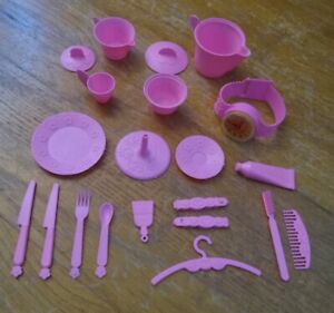 Lot of Vintage 1970 Mattel TIMEY TELL DOLL Pink Original Accessories 21 Pieces