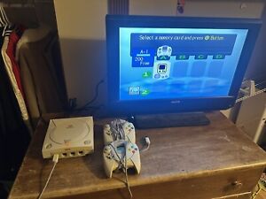 New ListingSega Dreamcast Complete Bundle Console, Controller VMU hookups Tested. No Games!