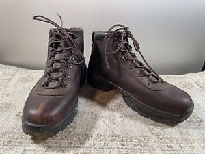 Red Wing Mens Boots Size 9D #6683 Steel Toe Brown Leather Oil/Slip Resistant