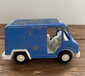 Vtg Tootsietoy Diecast & Plastic Blue 1970 Panel Truck Delivery Vehicle USA Toy