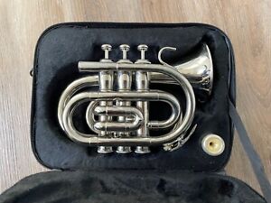 Cecilio PT-280N Nickel Plated B Flat Pocket Trumpet + Hard Case + Accessory