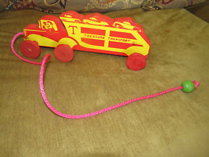 1940s WWII OLD ALL WOOD TREASURE TRANSPORT AUTO CAR HAULING PULL TOY TRUCK MINTY
