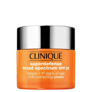 Clinique - Superdefense Broad Spectrum SPF25  Fatigue + 1st Signs of Age Mult...