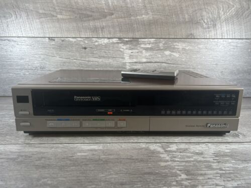 VTG Rare Panasonic VHS Omnivision PV-1334R 1985 Made in Japan With Remote