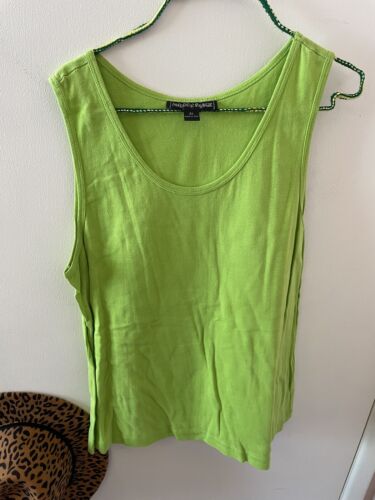 Mirror image, woman’s sleeveless blouse, size 1X, Green
