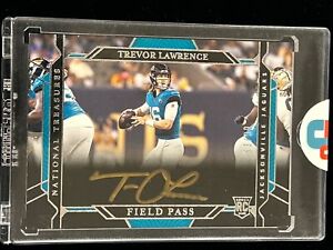 Trevor Lawrence 2021 National Treasures Field Pass Gold Auto /99 Rookie RC MINT