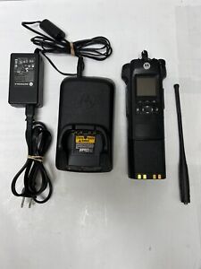 Motorola P25 APX6000 7/800 MHz Model 2.5 Portable Radio (H98UCF9PW6AN) W/Accy