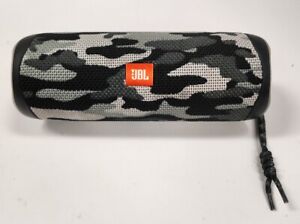 JBL FLIP 5 Waterproof Portable Bluetooth Speaker - Camouflage