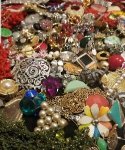 Bulk Jewelry For Sale Vintage Mod Broken Craft Pounds lbs Lot Color Mix
