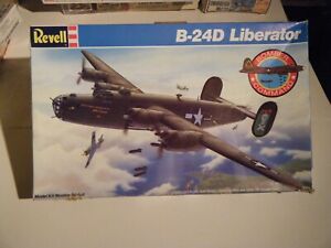 SEALED CLASSIC 1989 REVELL 1/72 WW II USAAF Boeing B-24 LIBERATOR Heavy Bomber