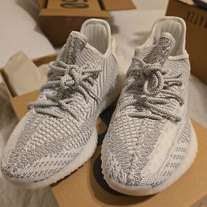 Size 9.5 - adidas Yeezy Boost 350 V2 2018 Low Static Non-Reflective
