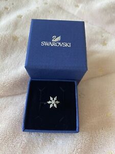 SWAROVSKI Snowflake Ring Size 52 Crystal