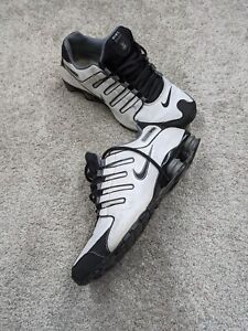Nike Shox NZ Sneakers Mens Shoes 11.5 378341-101 White Black Leather Sneaker