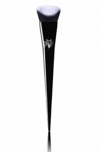 KAT VON D: Lock-It Edge Foundation #10 Brush - NEW - 100% Authentic $34 + Retail