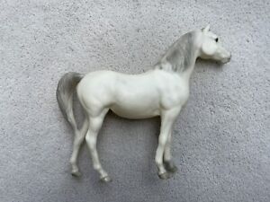 Vintage Breyer Horse #217 Matte Alabaster Proud Arabian Mare PAM Grey Shading