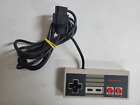 ORIGINAL NINTENDO NES WIRED CONTROLLER NES-004 OEM PLAY TESTED CLEANED
