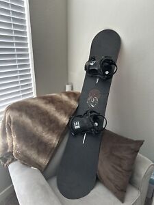 New Burton Ripcord snowboard 150 w/ Rome SDS bindings
