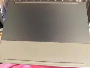 Used Pixelbook  Good All around good battery good charger screen keyboard Body B