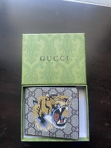 Gucci Beige Tiger Wallet GG Print