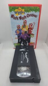 THE WIGGLES: Wiggly Wiggly Christmas (VHS Vide Cassette Tape, 2000) 19 Songs 🎵