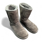 UGG Classic Short II Boots in Gray Uggs Snow Boots Women's Size 9 1016223