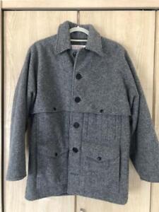FILSON Double Mackinaw Cruiser Jacket Wool Size 38 Gray Made in USA Vintage