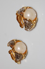 FAUX PEARL CABOCHON HAMMERED SILVERED & GOLDEN VIKING DRAGON STYLE CLIP EARRING