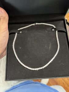 Zales 18ct White Gold Diamond  Necklace