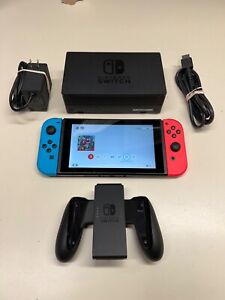New ListingNINTENDO SWITCH HANDHELD CONSOLE W/ JOY CONS + CHARGER /DOCK