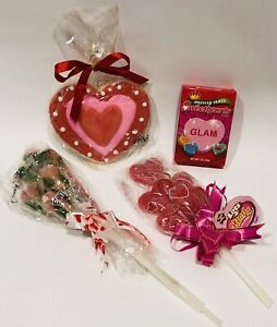New ListingVintage Valentine’s Day Candy Suckers, Hearts, Cookie, Box Of Sweethearts Sealed