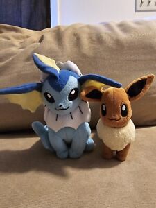 Pokemon Center 2012 Eevee And Takara Tomy Sitting Vaporeon Plush Toys