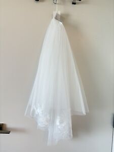 Lace wedding bridal veil