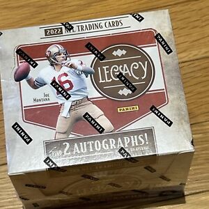 Panini 2022 Legacy Football Hobby Box - 16 Packs