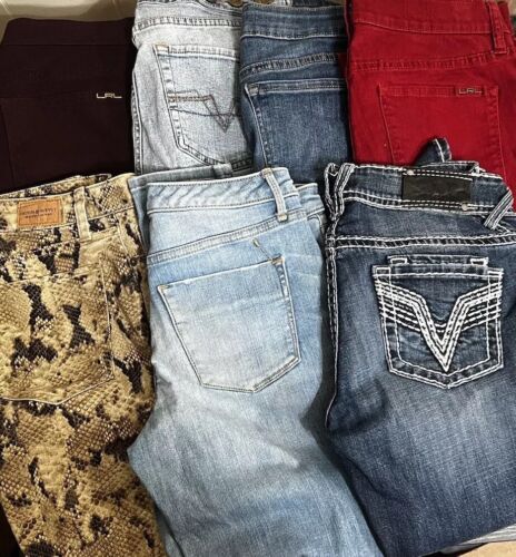 Lot of 10 Pairs Women's Jeans- ASSORTED SIZES/BRANDS/COLORS