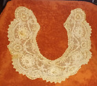Antique beige / ecru floral and netting and popcorn lace collar