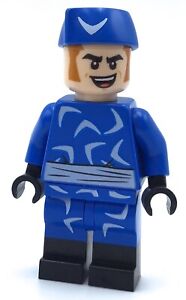 LEGO SUPER HERO MINIFIGURE FROM THE BATMAN MOVIE Captain Boomerang - Blue Outfit